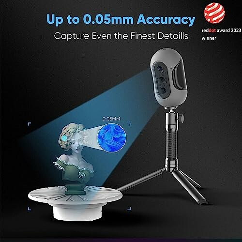 3D scanner demonstrating 0.05mm accuracy with a statue model.